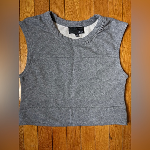 Fate by LFD grey cropped boyfriend tank - Picture 2 of 6
